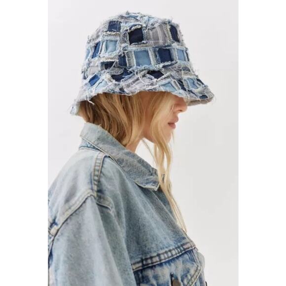 Supreme Frayed Patchwork Denim Crusher Hat Urban Outfitters - Picture 1 of 5